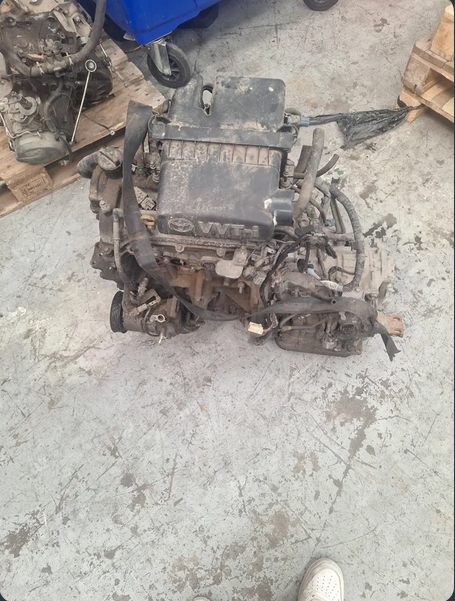 motor-toyota-yaris-3.png